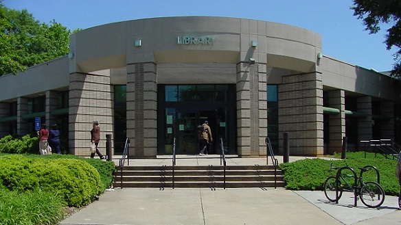 Ponce de leon library exterior